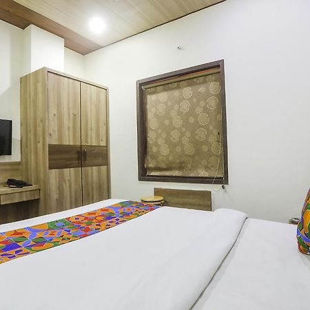 Hotel Vedanta Inn Nagpur Bagian luar foto
