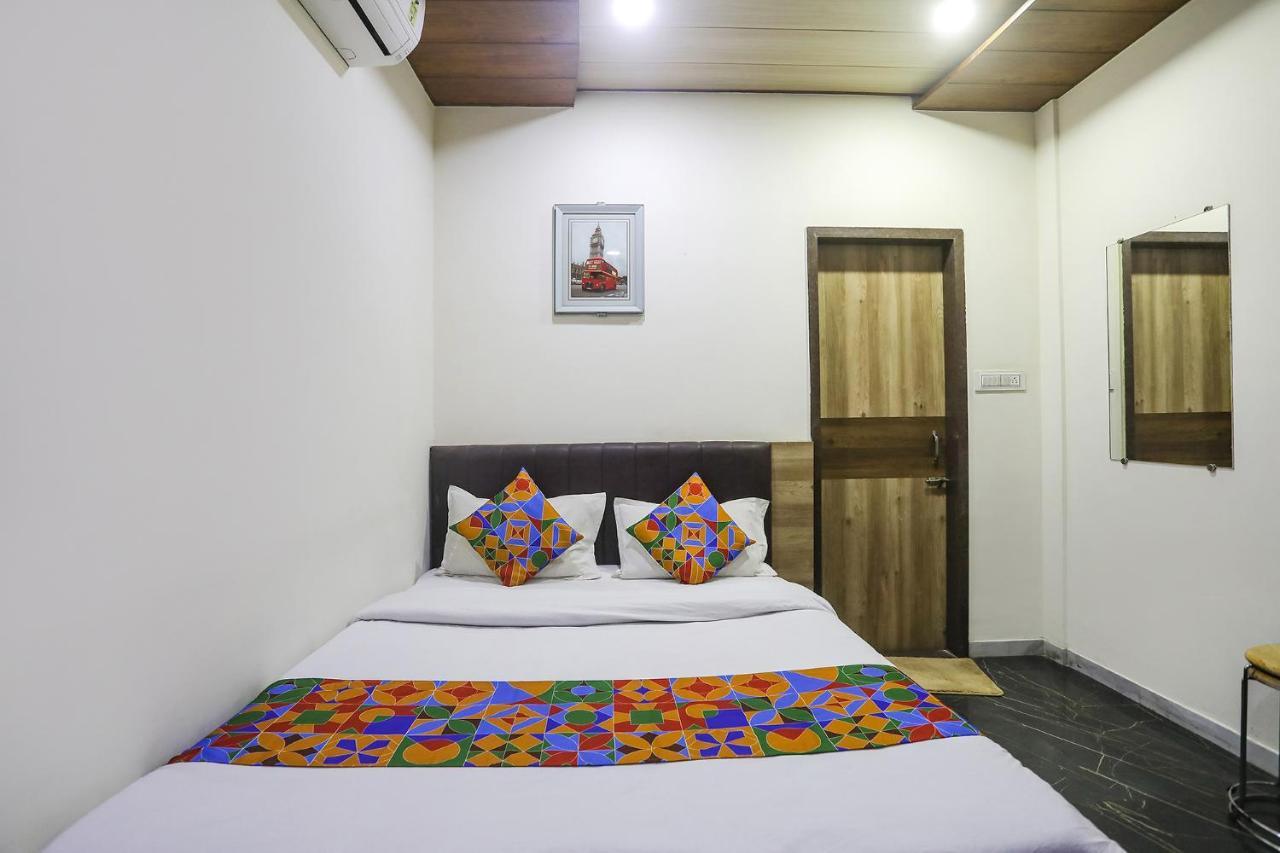 Hotel Vedanta Inn Nagpur Bagian luar foto